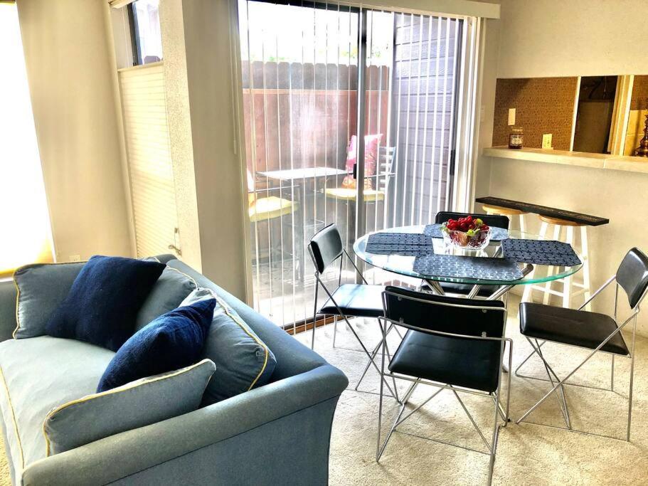 Nrg Apartment Houston Exterior photo