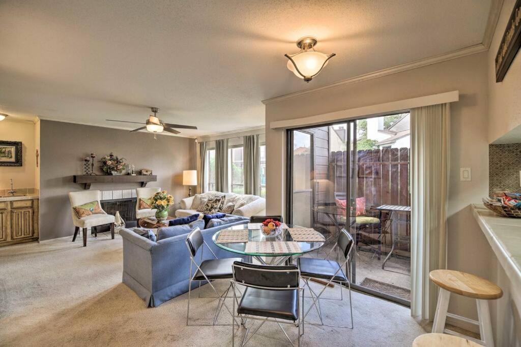 Nrg Apartment Houston Exterior photo